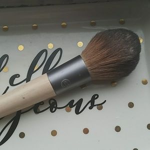Eco tools brush